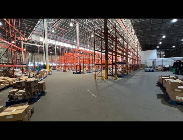 5,994M² WAREHOUSE TO LET IN ISANDO